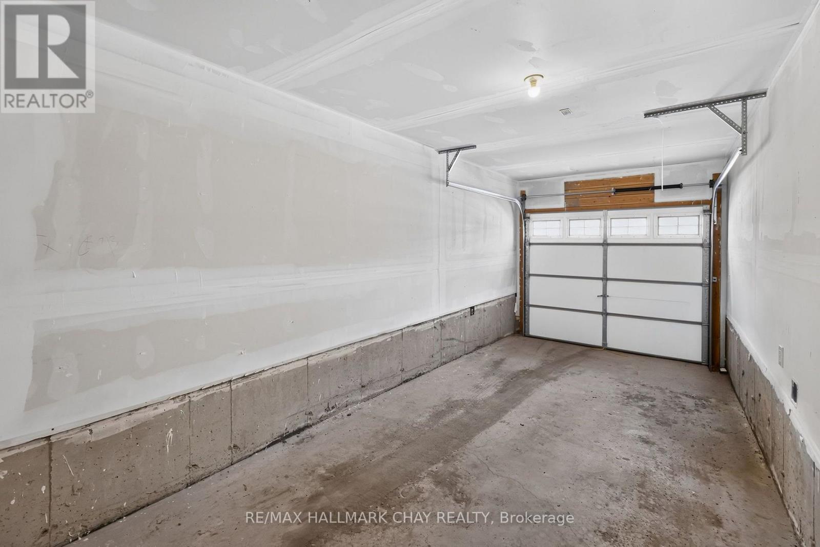 11 Pumpkin Corner Crescent, Barrie, Ontario  L9J 0T5 - Photo 25 - S13658636