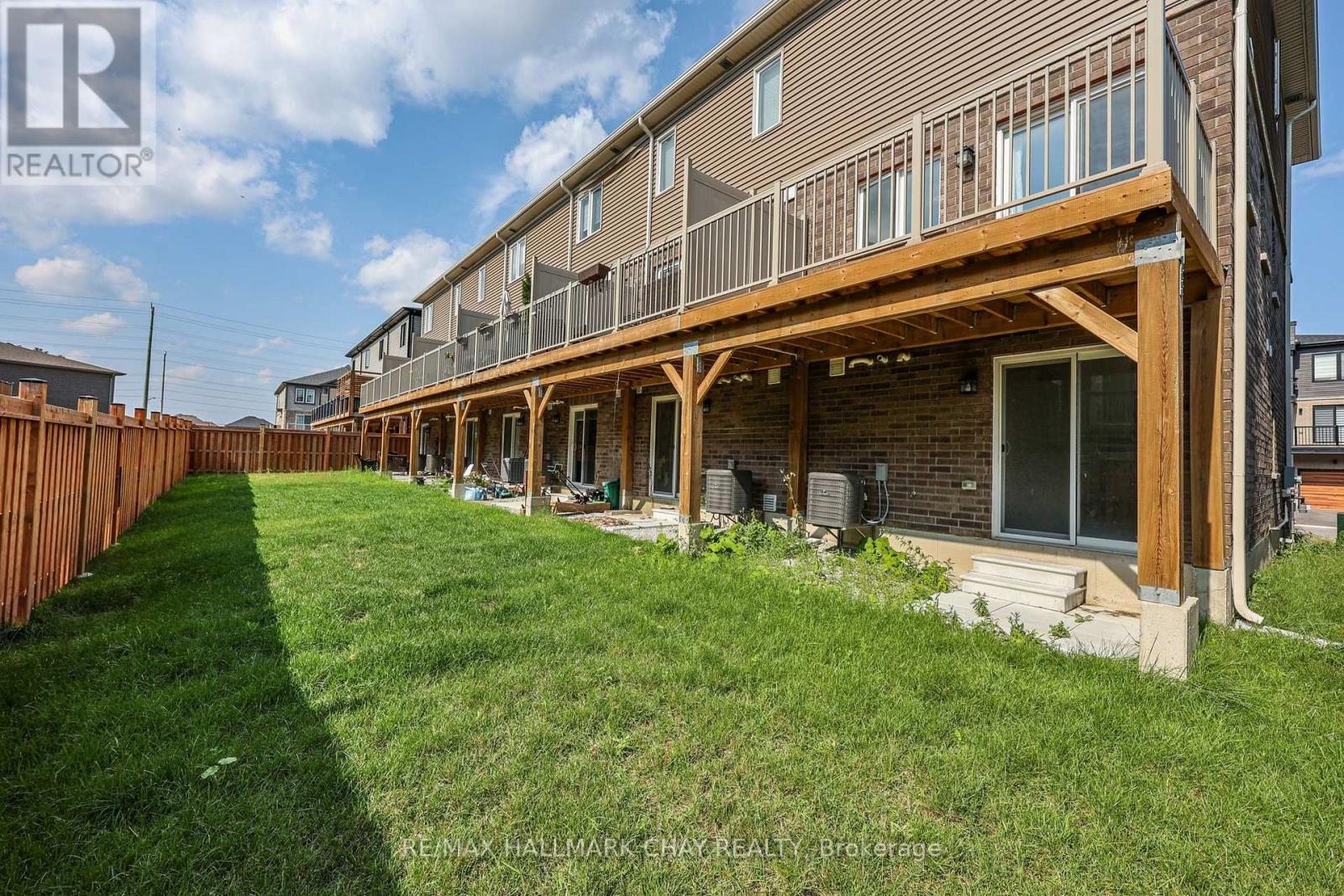 11 Pumpkin Corner Crescent, Barrie, Ontario  L9J 0T5 - Photo 28 - S13658636