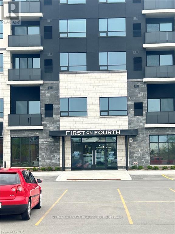 404 - 300 Fourth Avenue, St. Catharines, Ontario  L2R 6P9 - Photo 2 - X13658514