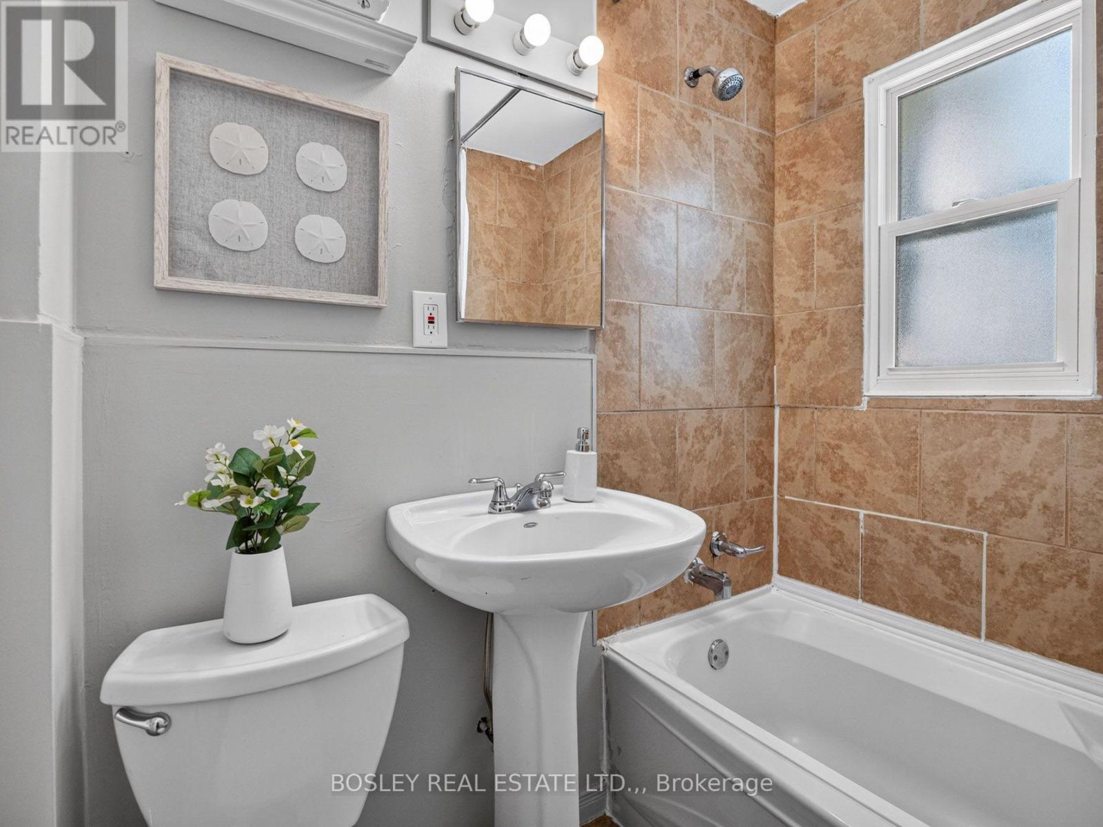 6168 Churchill Street, Niagara Falls, Ontario  L2G 2X3 - Photo 10 - X13658632