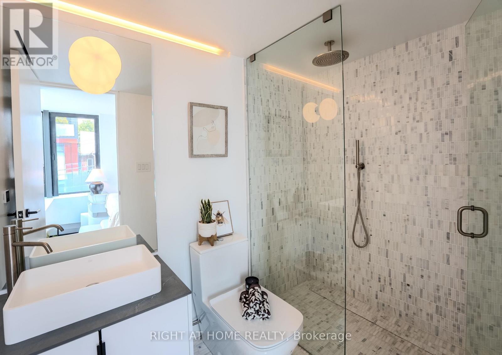 79 Northcote Avenue, Toronto, Ontario  M6J 3K2 - Photo 17 - C13646510