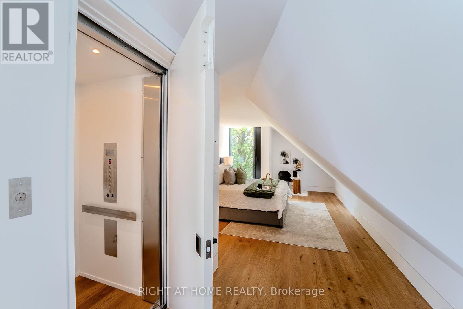 79 Northcote Avenue, Toronto, Ontario  M6J 3K2 - Photo 27 - C13646510