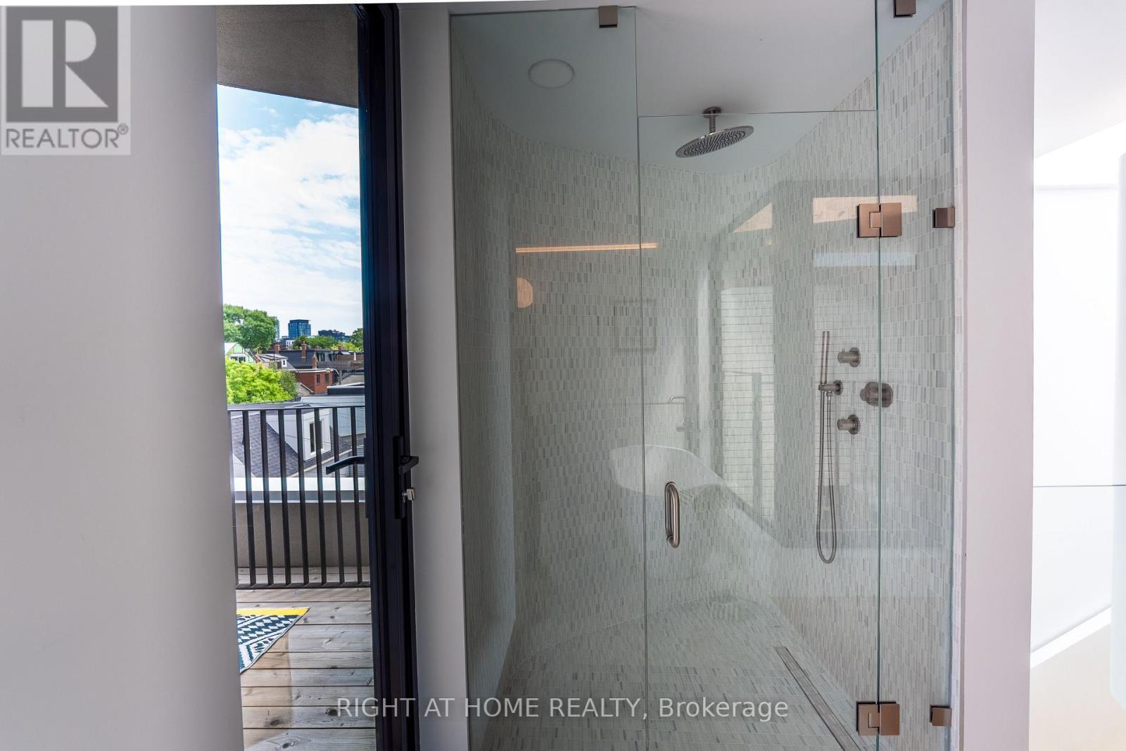79 Northcote Avenue, Toronto, Ontario  M6J 3K2 - Photo 35 - C13646510