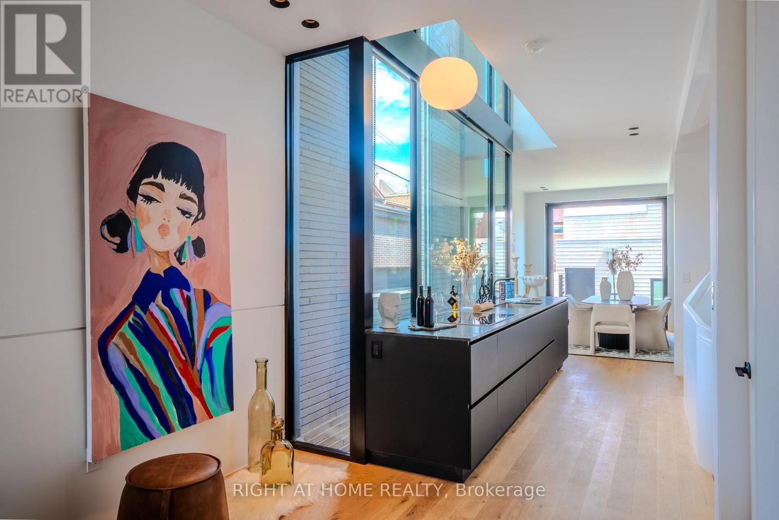 79 Northcote Avenue, Toronto, Ontario  M6J 3K2 - Photo 8 - C13646510
