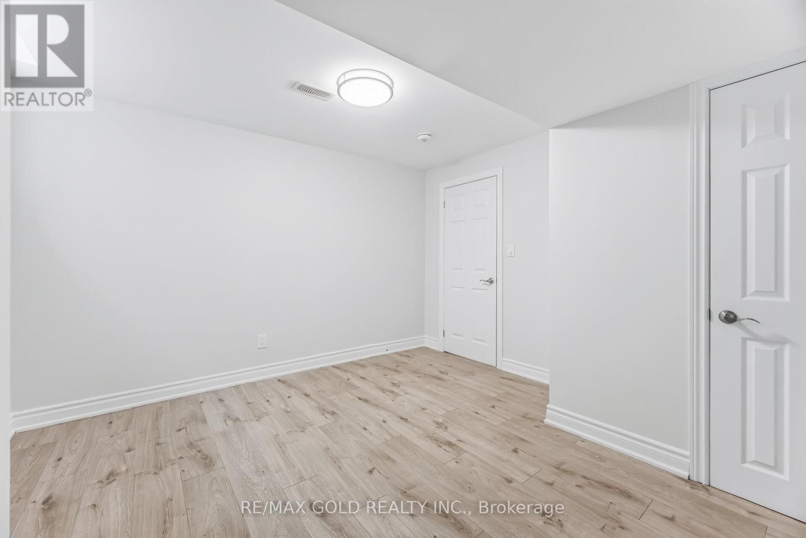 15 Junetown Circle, Brampton, Ontario  L6X 0X7 - Photo 31 - W13658418