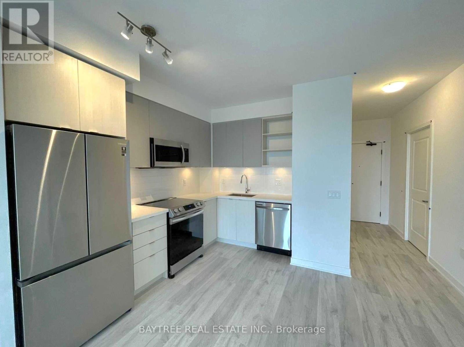 1406 - 4655 Metcalfe Avenue, Mississauga, Ontario  L5M 0Z7 - Photo 1 - W13658586