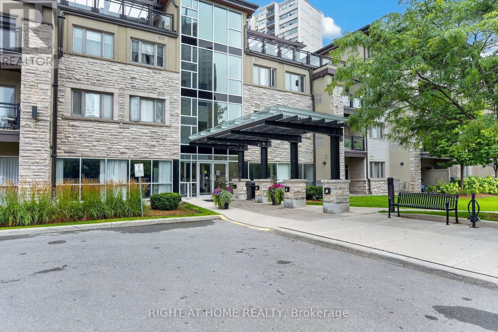 430 - 570 Lolita Gardens, Mississauga, Ontario  L5A 0A1 - Photo 7 - W13658664