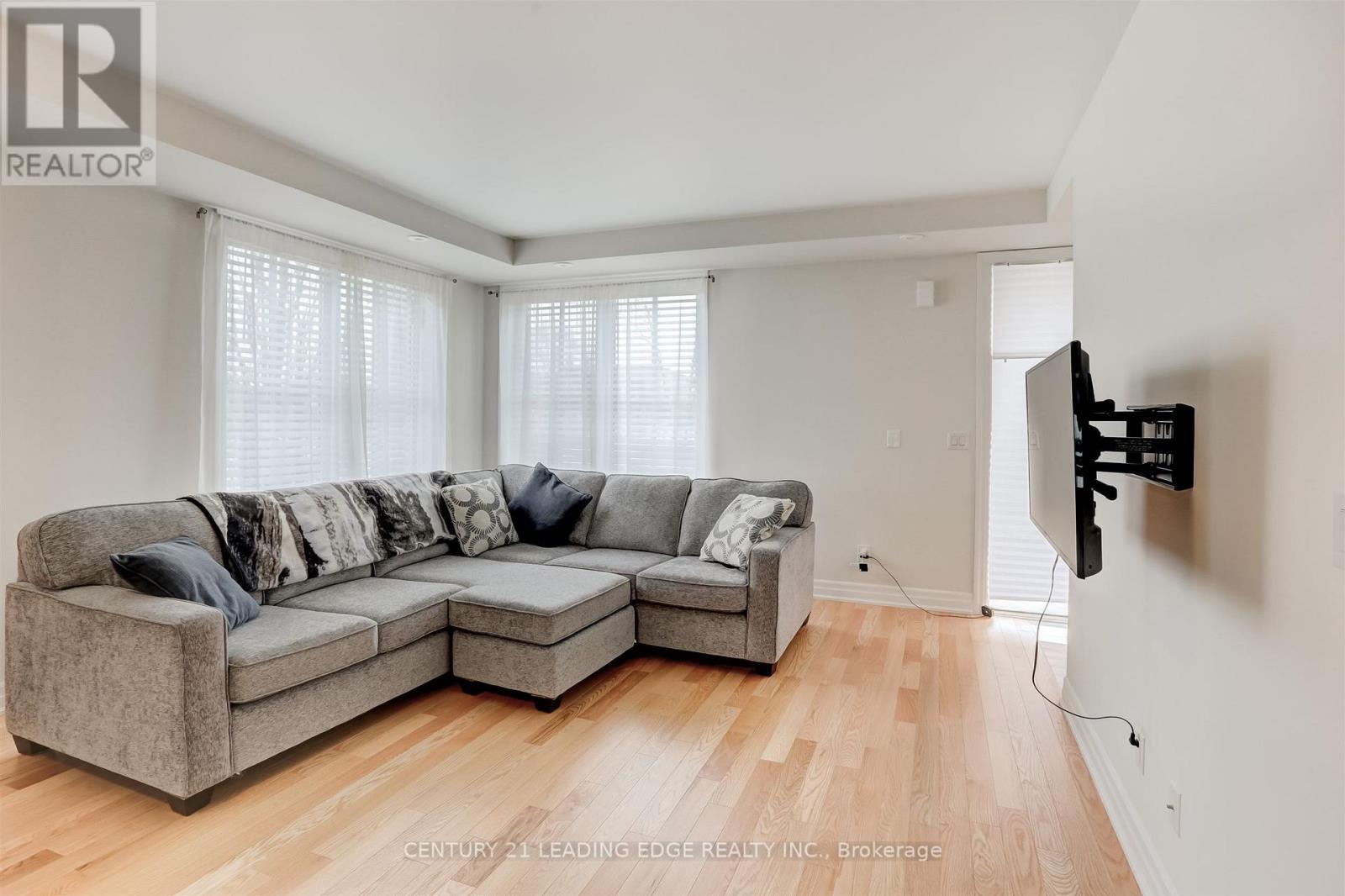 106 - 1180 Cawthra Road, Mississauga, Ontario  L5G 4K7 - Photo 3 - W13526564