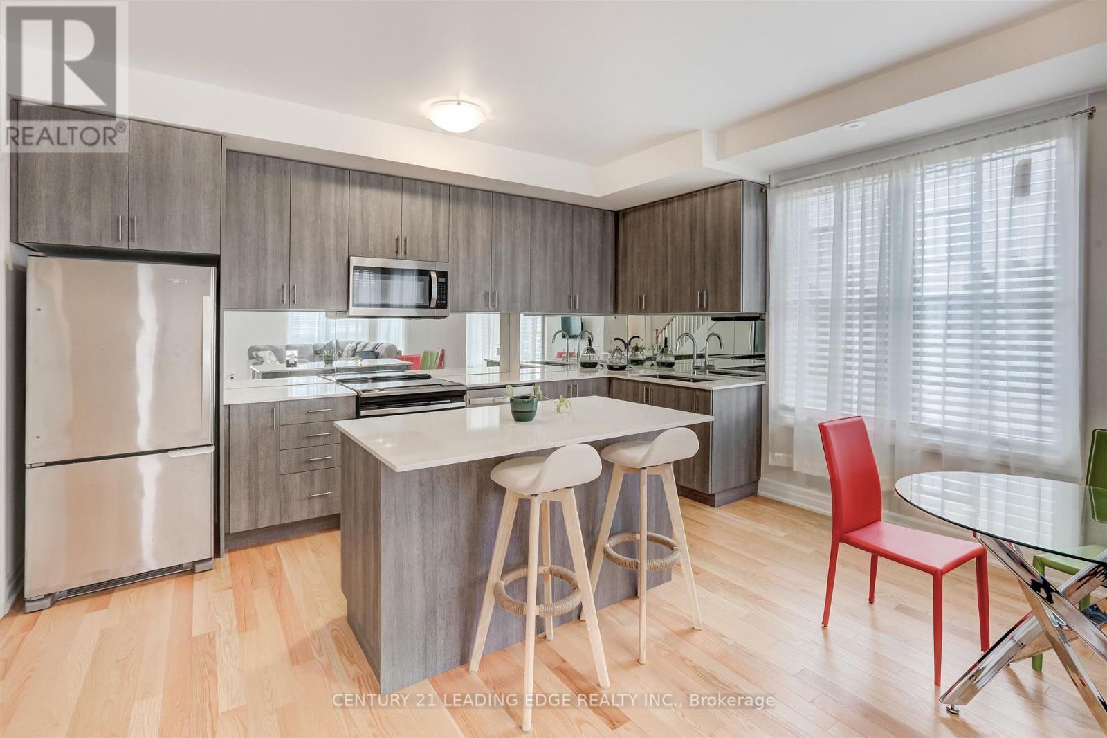 106 - 1180 Cawthra Road, Mississauga, Ontario  L5G 4K7 - Photo 5 - W13526564