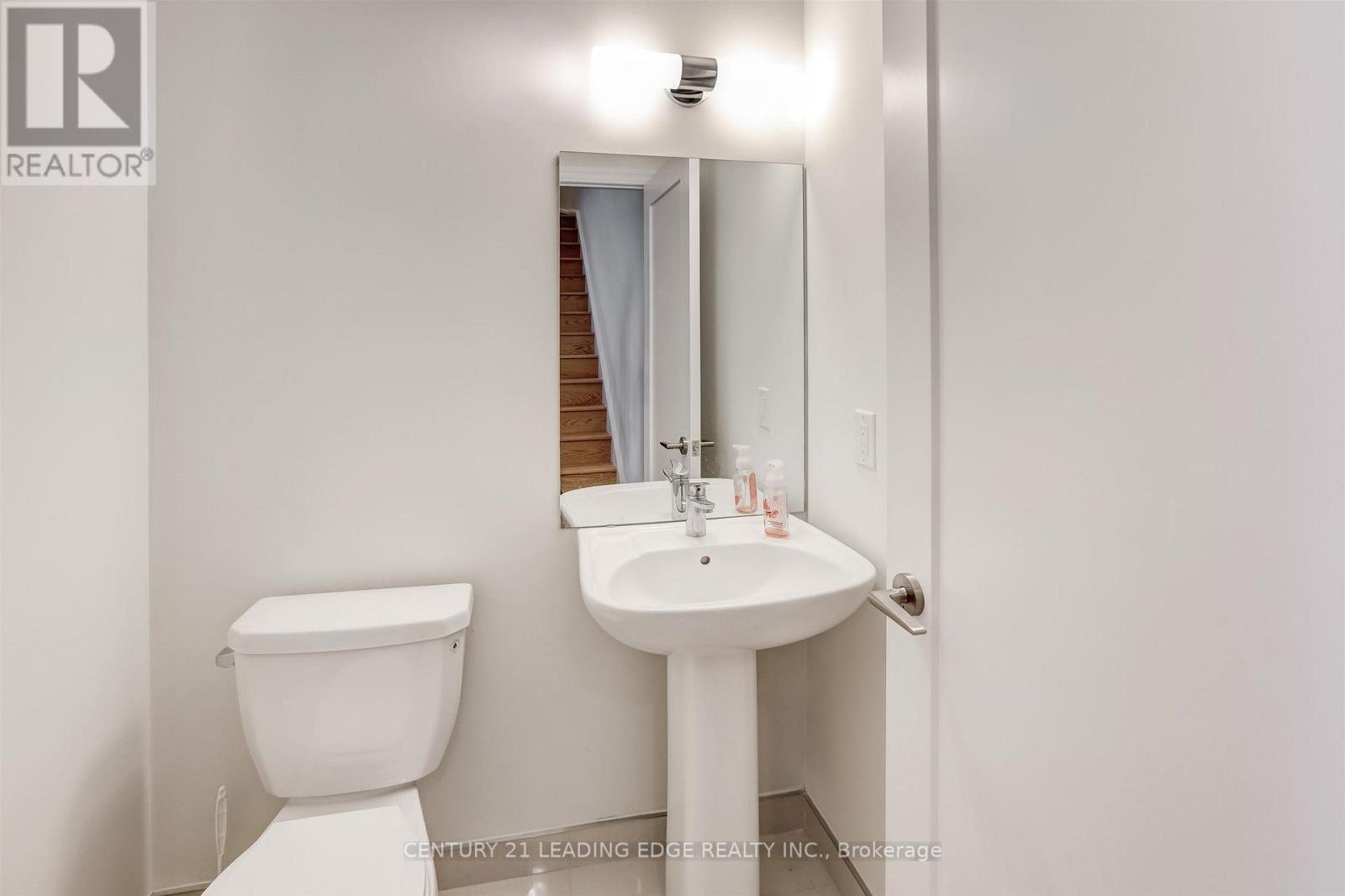 106 - 1180 Cawthra Road, Mississauga, Ontario  L5G 4K7 - Photo 9 - W13526564