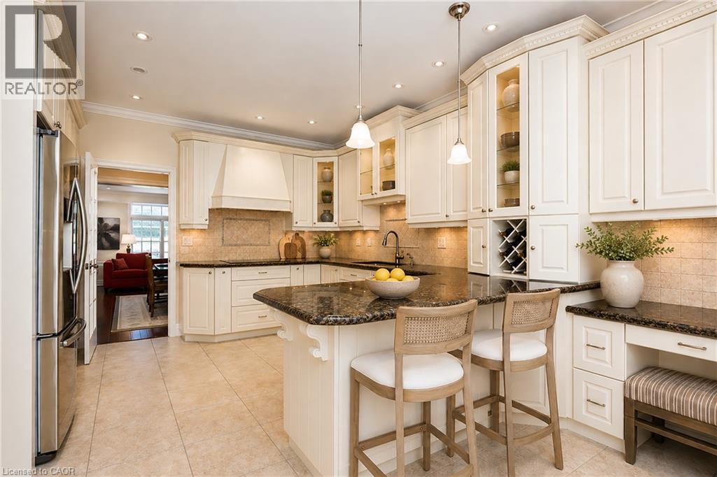23 Chisholm Street, Oakville, Ontario  L6K 3W2 - Photo 5 - 40853474