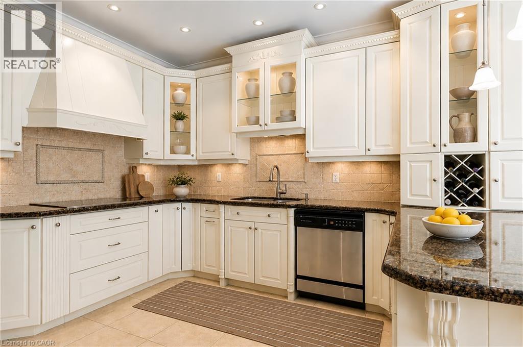 23 Chisholm Street, Oakville, Ontario  L6K 3W2 - Photo 6 - 40853474