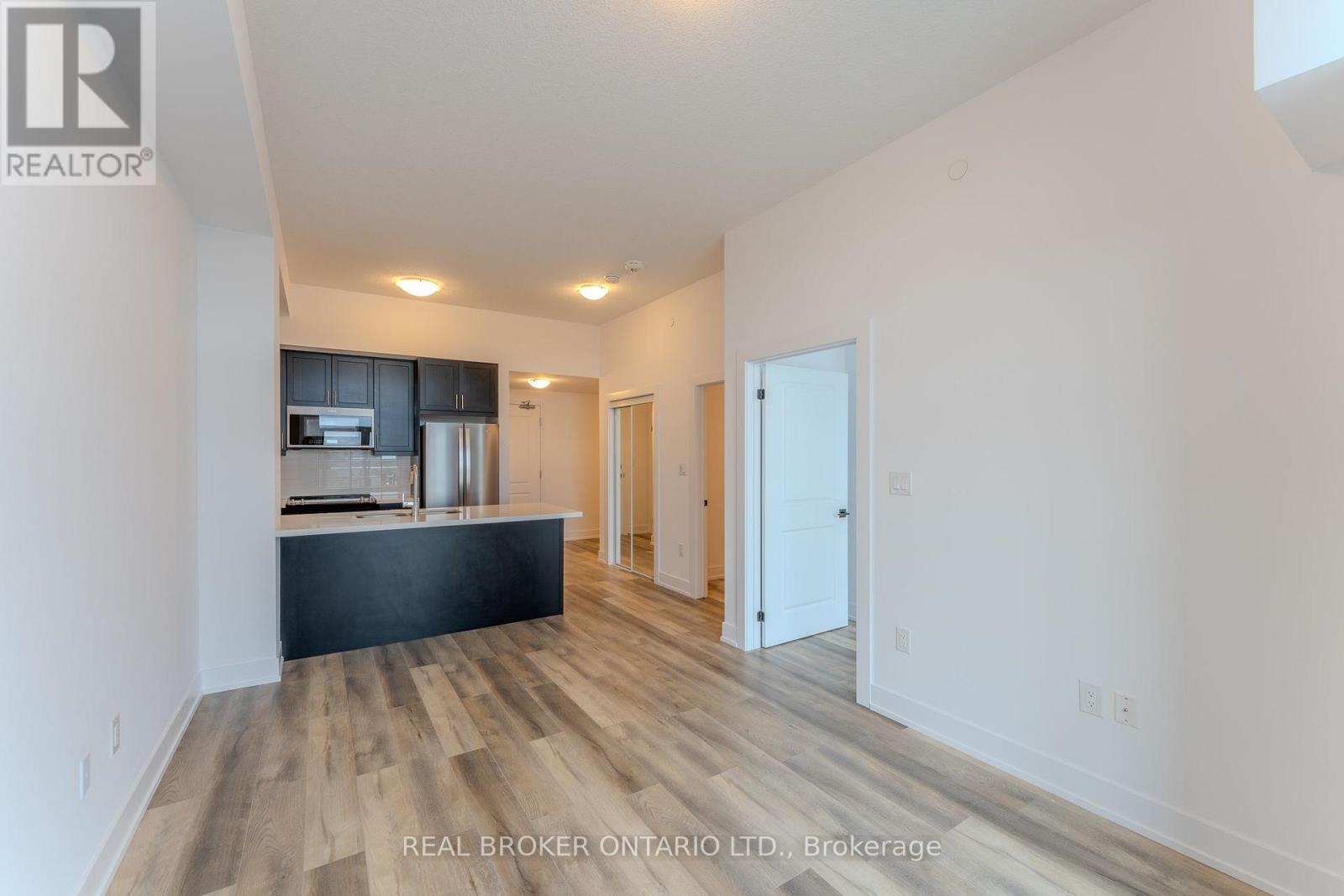 1207 - 470 Dundas Street E, Hamilton, Ontario  L8B 2A6 - Photo 1 - X13658420