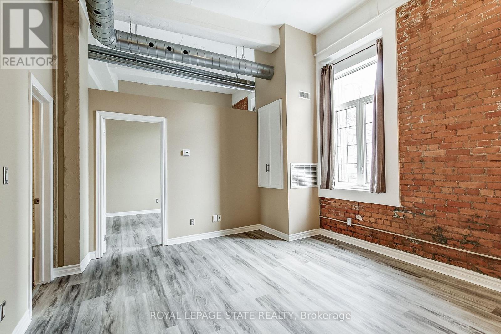 214 - 80 King William Street, Hamilton, Ontario  L8R 0A1 - Photo 8 - X13658594