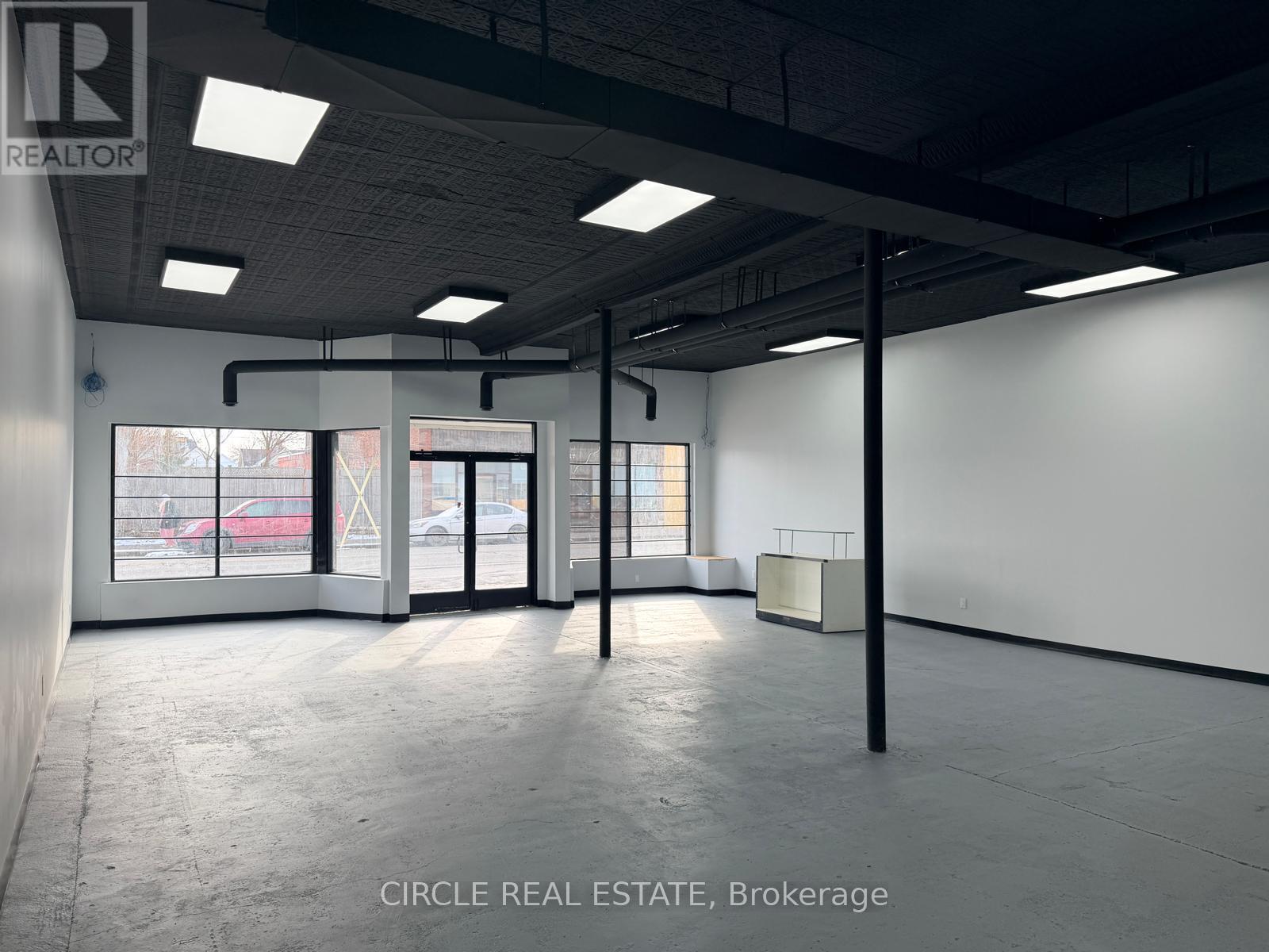 1082 WYANDOTTE STREET E, Windsor, Ontario