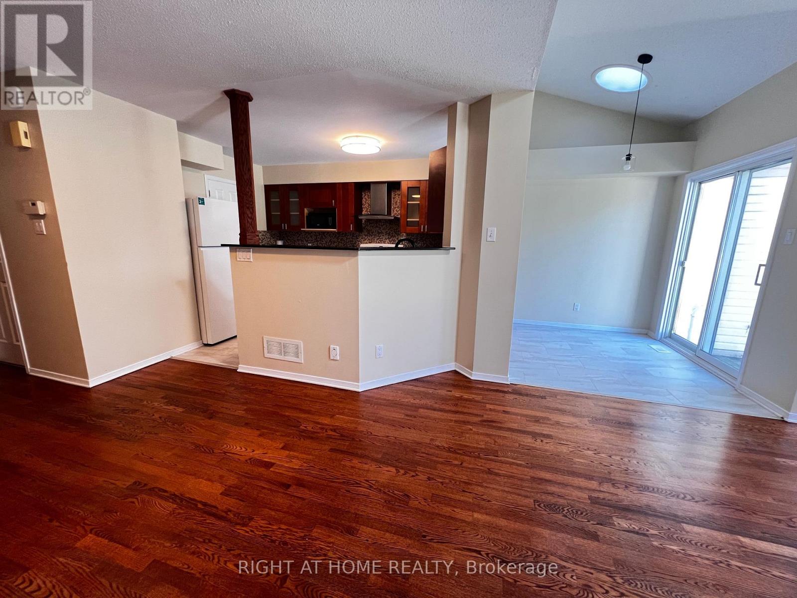 1741 Jobin Crescent, Ottawa, Ontario  K1J 1C4 - Photo 6 - X13625698