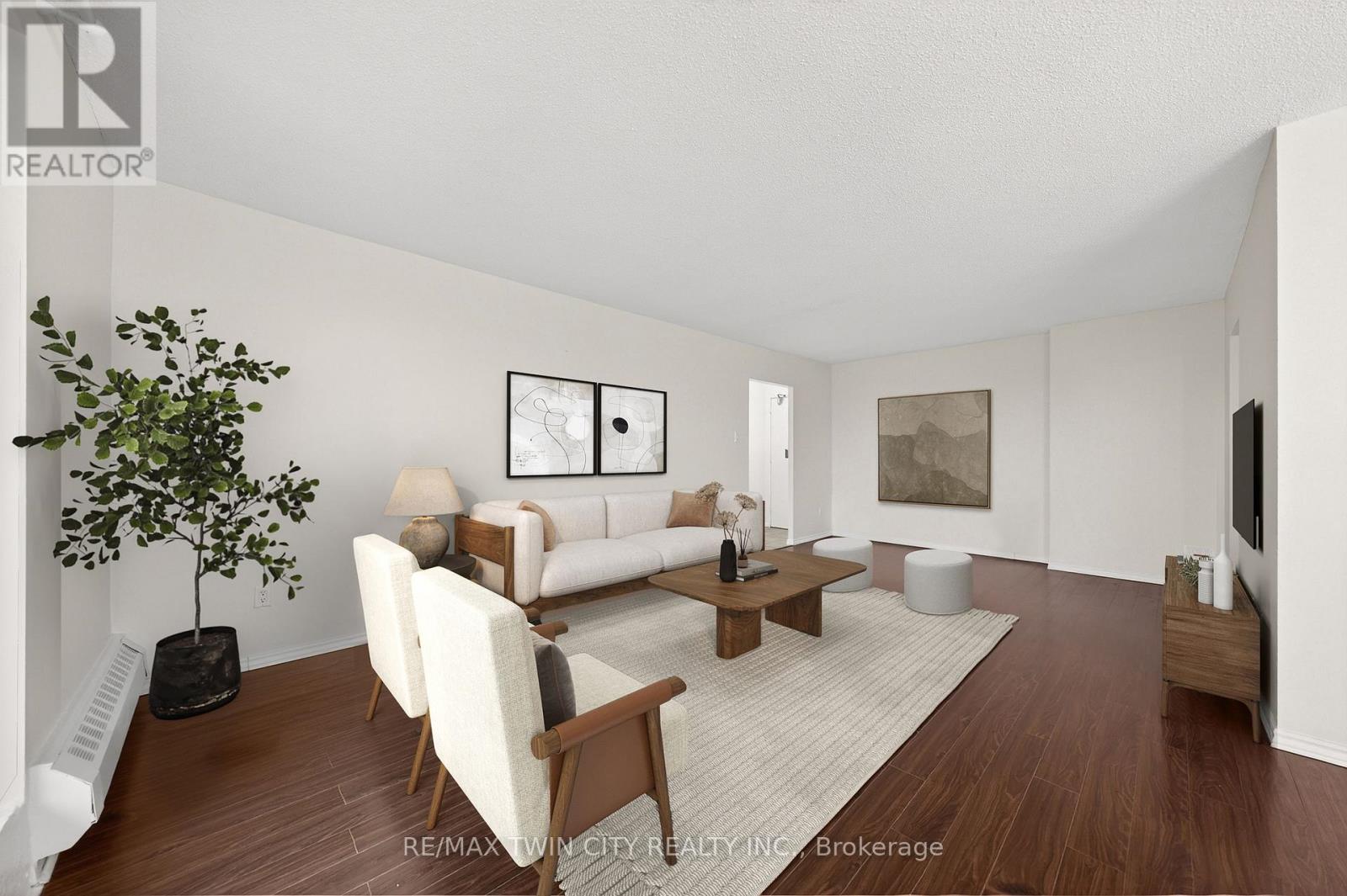 605 - 1100 Courtland Avenue E, Kitchener, Ontario  N2C 2H9 - Photo 3 - X12960798