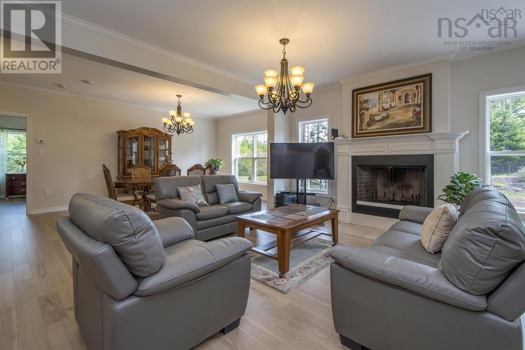 31 Grebe Avenue, Timberlea, Nova Scotia  B3T 1J1 - Photo 11 - 202618947