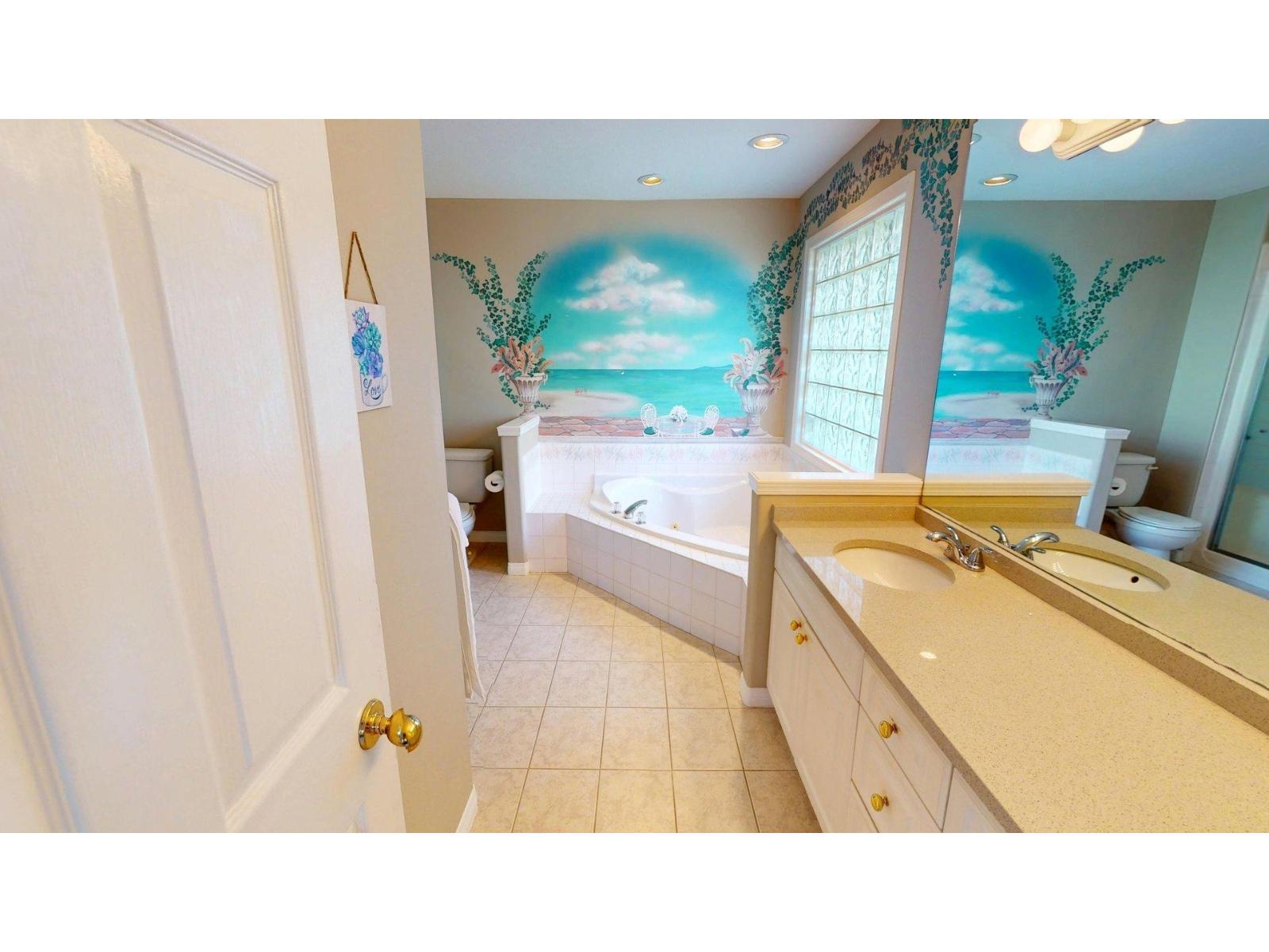 32767 Chilcotin Drive, Abbotsford, British Columbia  V2T 5S5 - Photo 14 - R3154174