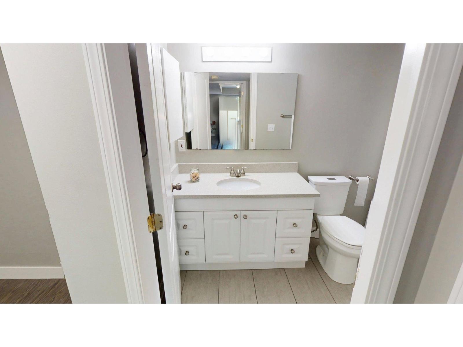 32767 Chilcotin Drive, Abbotsford, British Columbia  V2T 5S5 - Photo 34 - R3154174