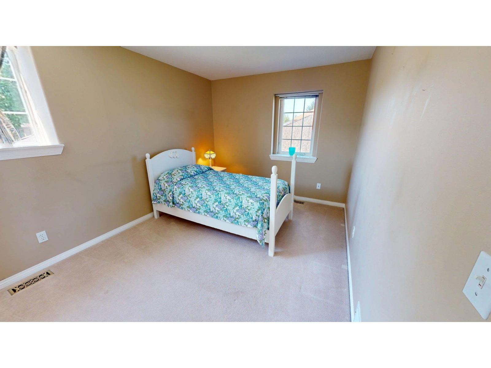 32767 Chilcotin Drive, Abbotsford, British Columbia  V2T 5S5 - Photo 24 - R3154174