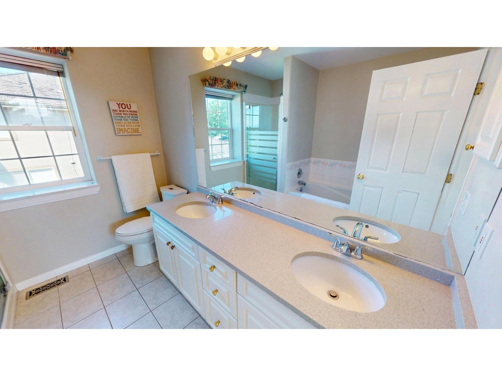 32767 Chilcotin Drive, Abbotsford, British Columbia  V2T 5S5 - Photo 26 - R3154174