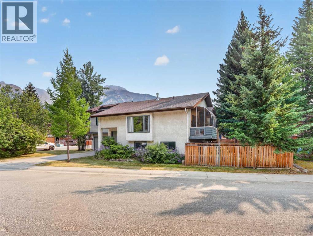 22 Pinewood Crescent, Canmore, Alberta  T1W 1P8 - Photo 22 - A2335810