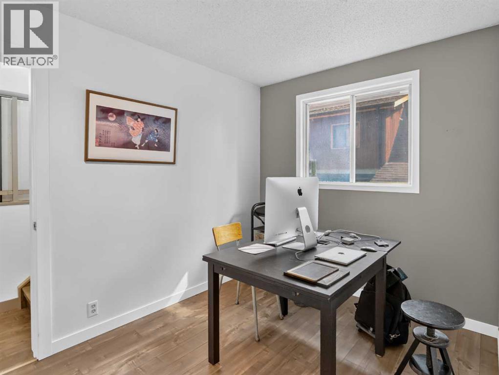 22 Pinewood Crescent, Canmore, Alberta  T1W 1P8 - Photo 18 - A2335810