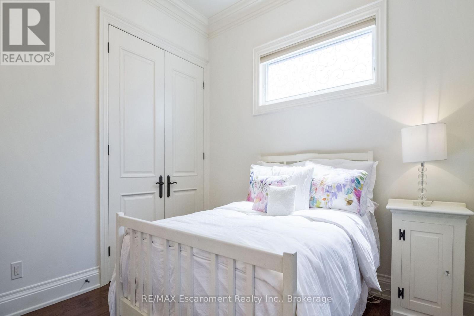 2073 Deramore Drive, Oakville, Ontario  L6J 2P7 - Photo 23 - W13634846