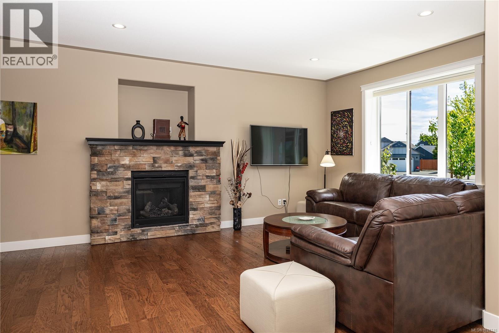 220 Michigan Pl, Campbell River, British Columbia  V9H 0C7 - Photo 8 - 1037748