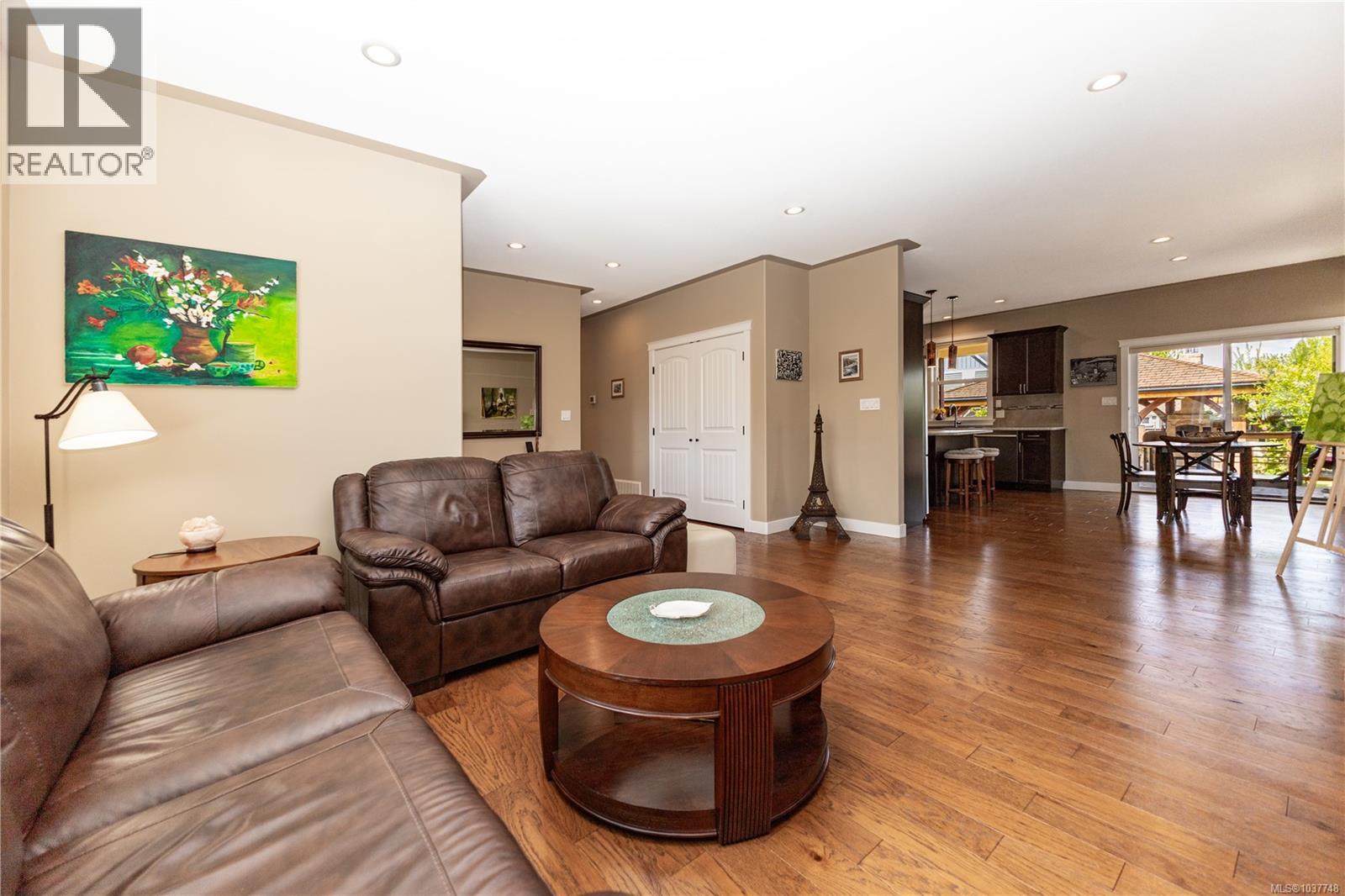 220 Michigan Pl, Campbell River, British Columbia  V9H 0C7 - Photo 11 - 1037748