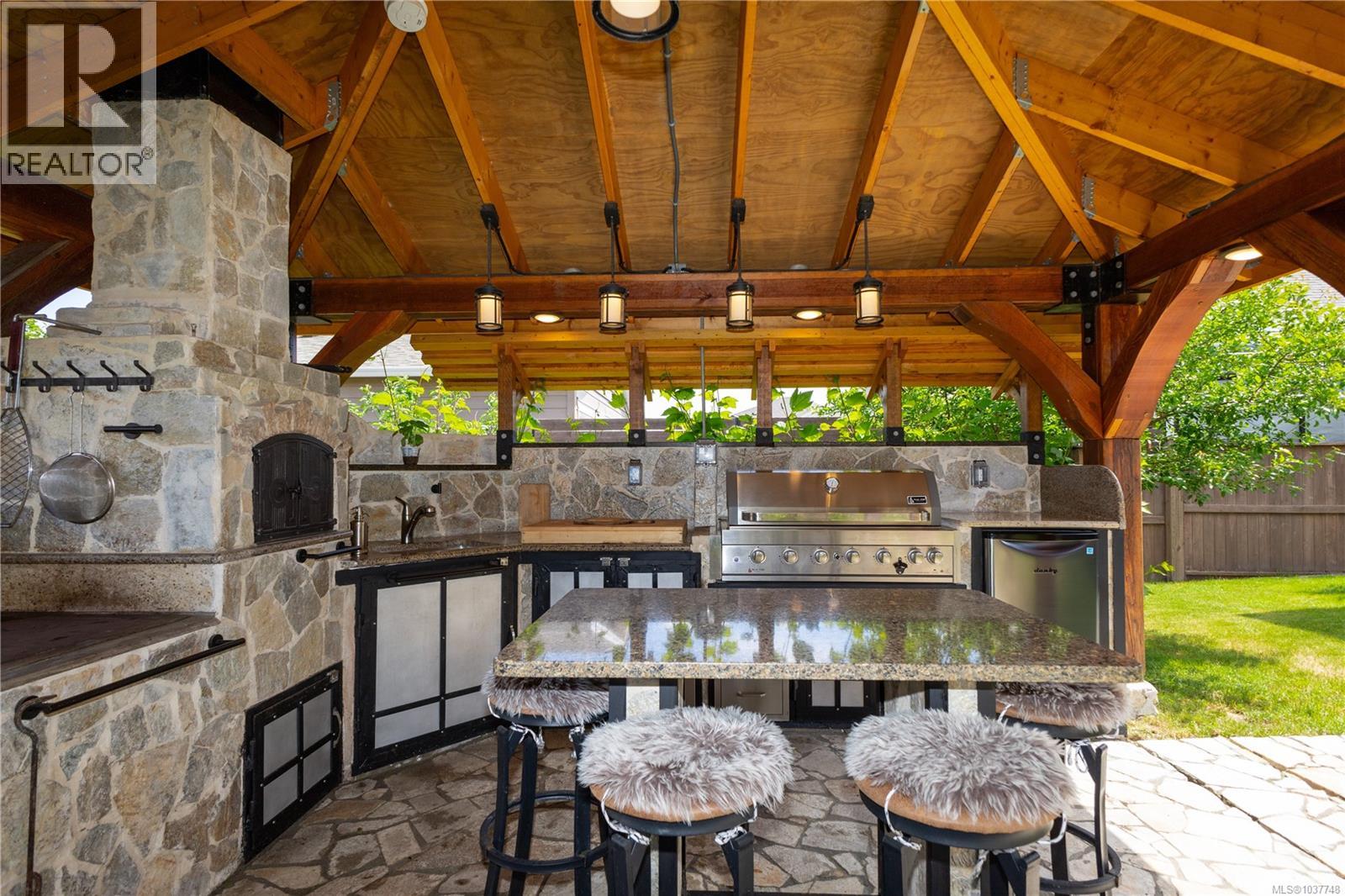 220 Michigan Pl, Campbell River, British Columbia  V9H 0C7 - Photo 41 - 1037748