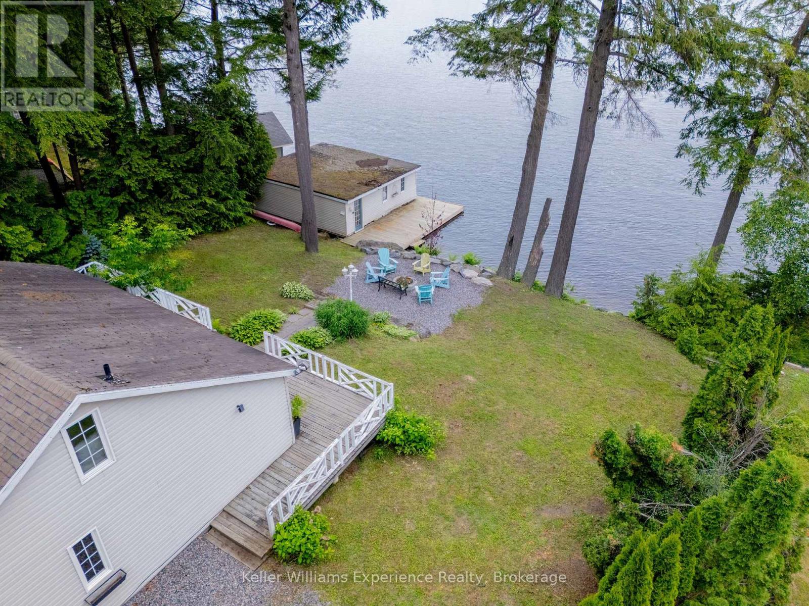 2 - 1018 GEORGINA WAY, Gravenhurst, Ontario