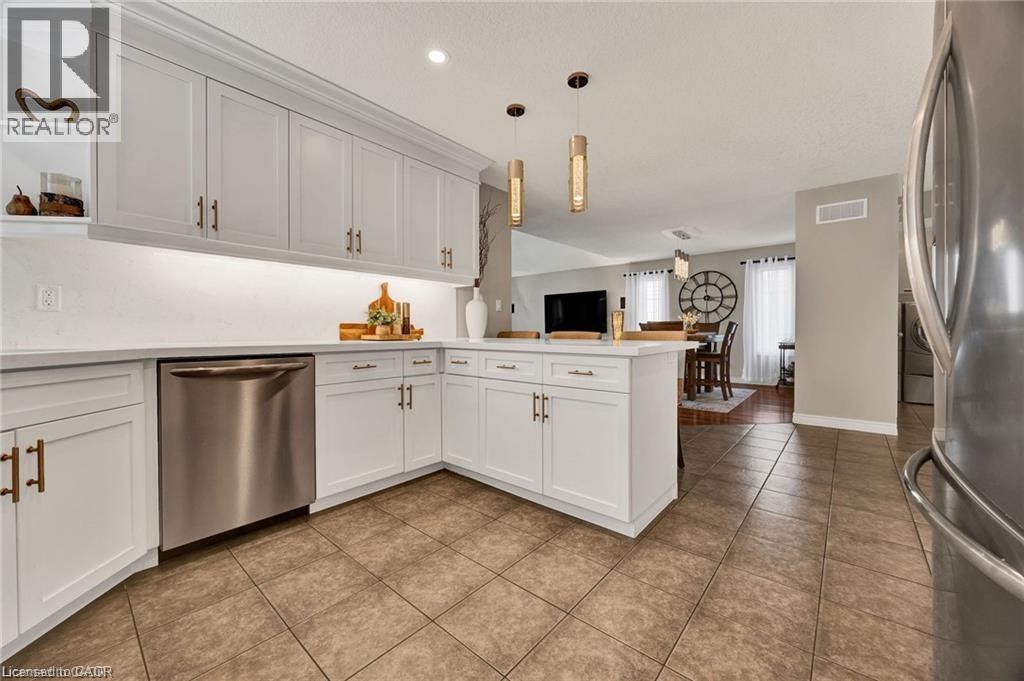 202 Brookmead Street, Elmira, Ontario  N3B 3N8 - Photo 9 - 40846257