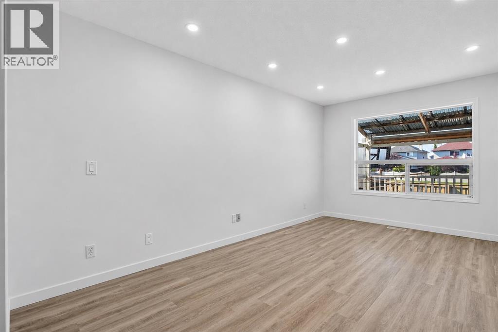 133 Martinvalley Crescent NE, Calgary, Alberta  T3J 4L7 - Photo 5 - A2330683
