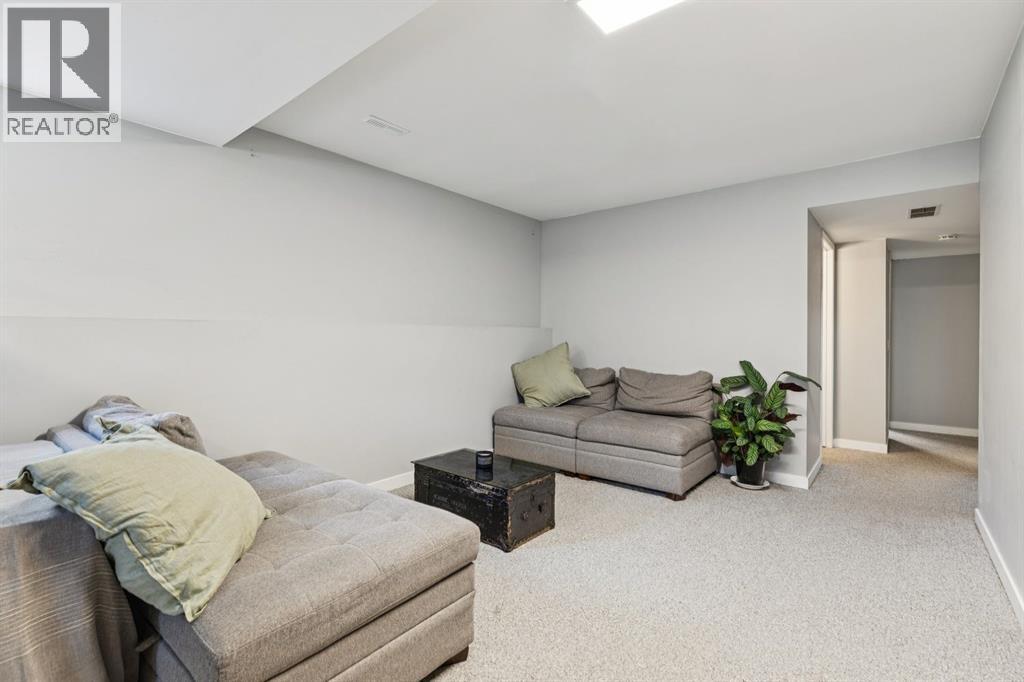 19 Covington Close NE, Calgary, Alberta  T3K 4M2 - Photo 32 - A2333849