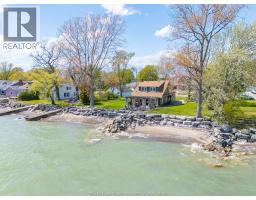 1465 HERITAGE ROAD, Kingsville, Ontario