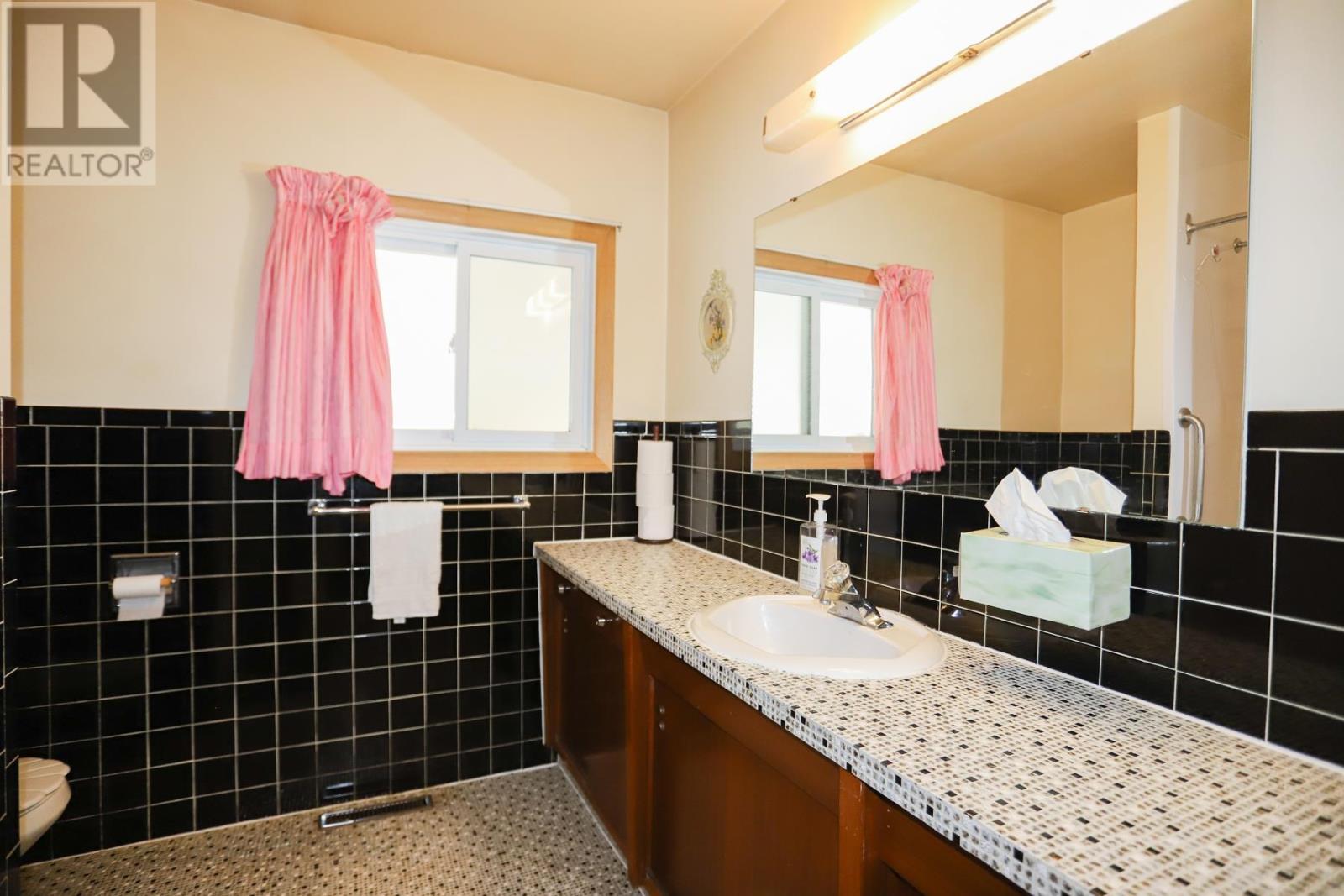 489 Mcnabb St, Sault Ste Marie, Ontario  P6B 1Z2 - Photo 20 - SM261490