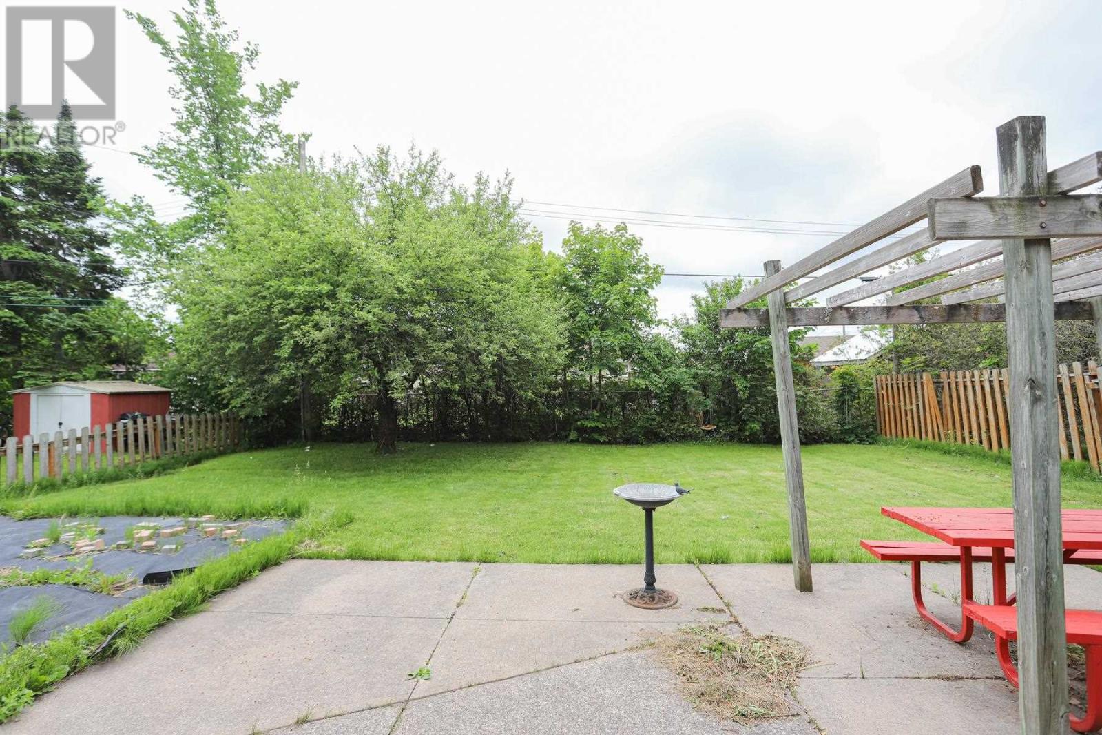 489 Mcnabb St, Sault Ste Marie, Ontario  P6B 1Z2 - Photo 5 - SM261490