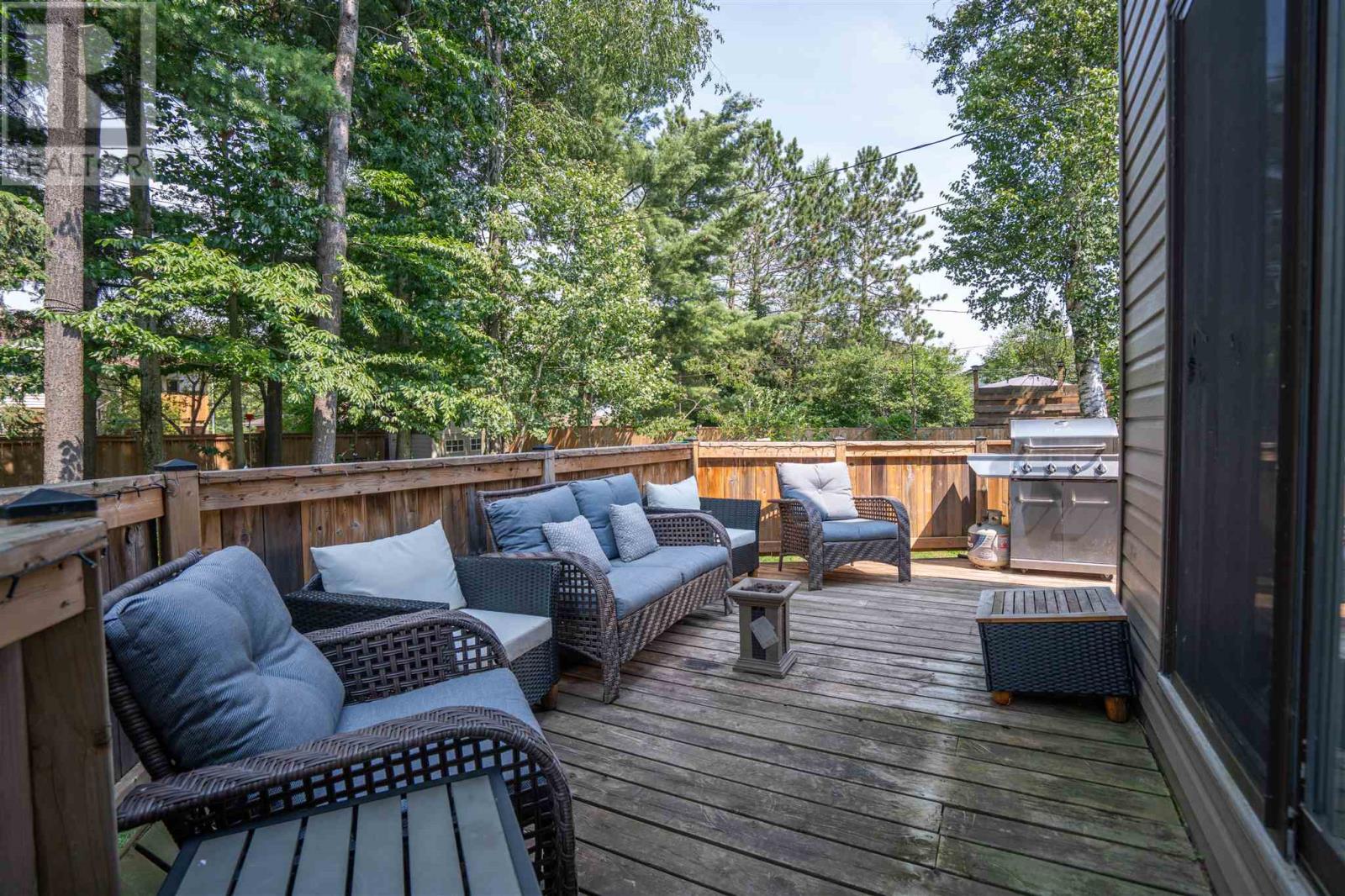 131 Meadow Park Cres, Sault Ste. Marie, Ontario  P6A 4H1 - Photo 6 - SM262074