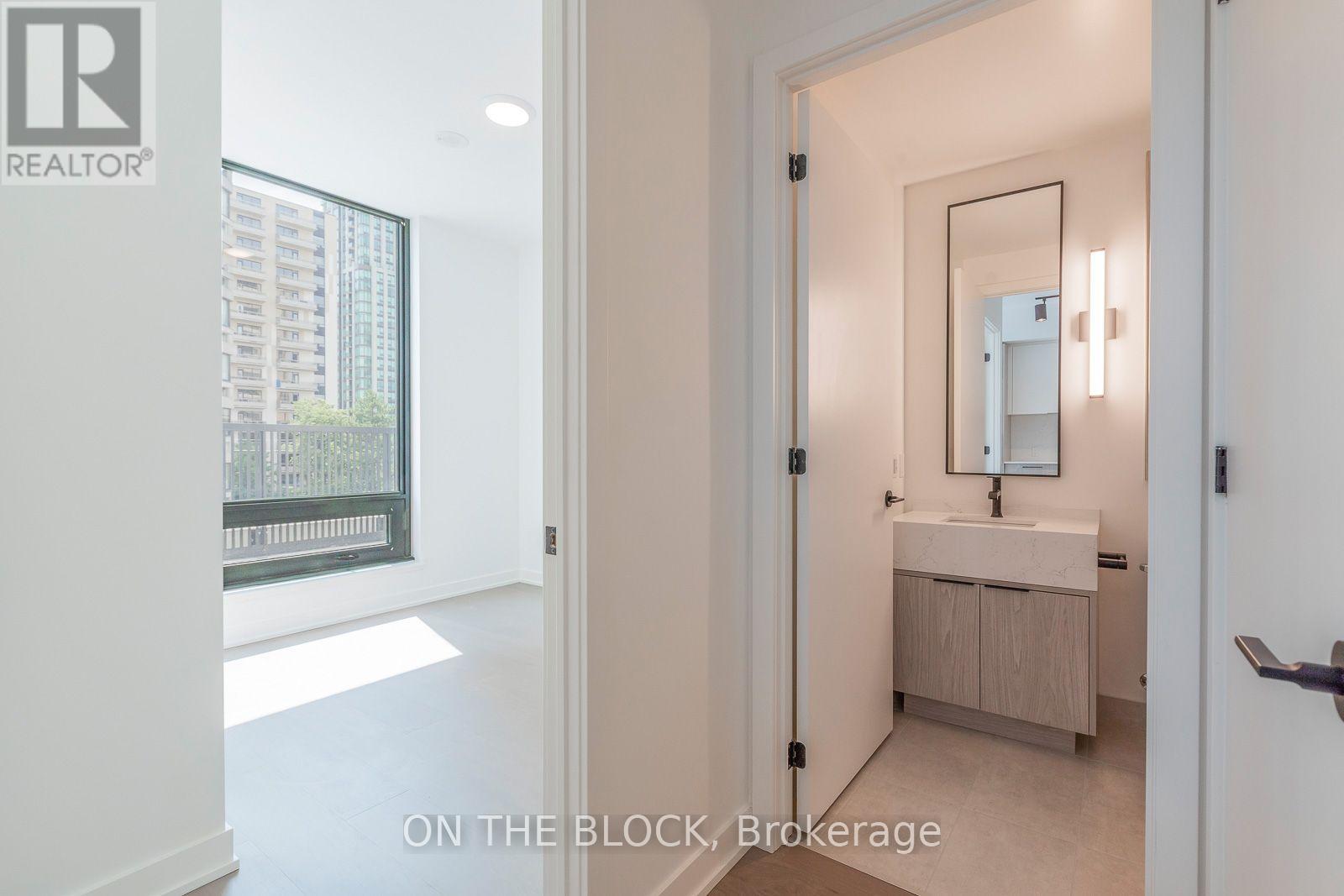 830 - 91 Montclair Avenue, Toronto, Ontario  M5P 0B1 - Photo 14 - C13647864