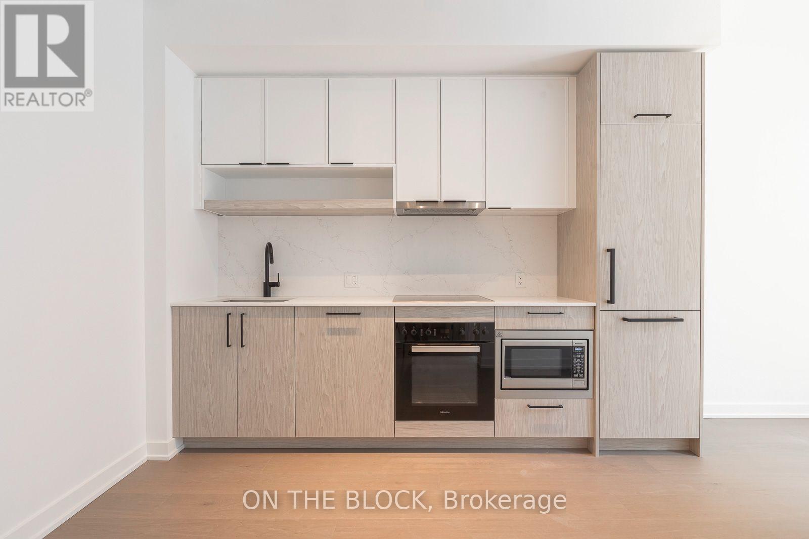 830 - 91 Montclair Avenue, Toronto, Ontario  M5P 0B1 - Photo 6 - C13647864
