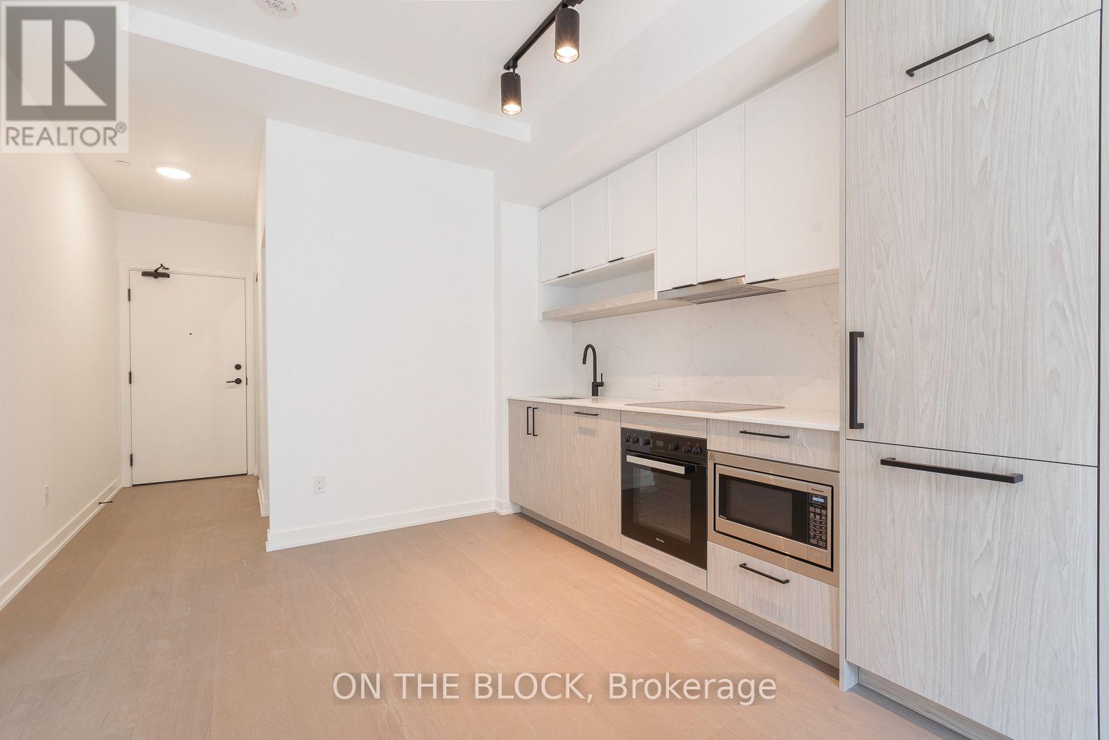 830 - 91 Montclair Avenue, Toronto, Ontario  M5P 0B1 - Photo 8 - C13647864
