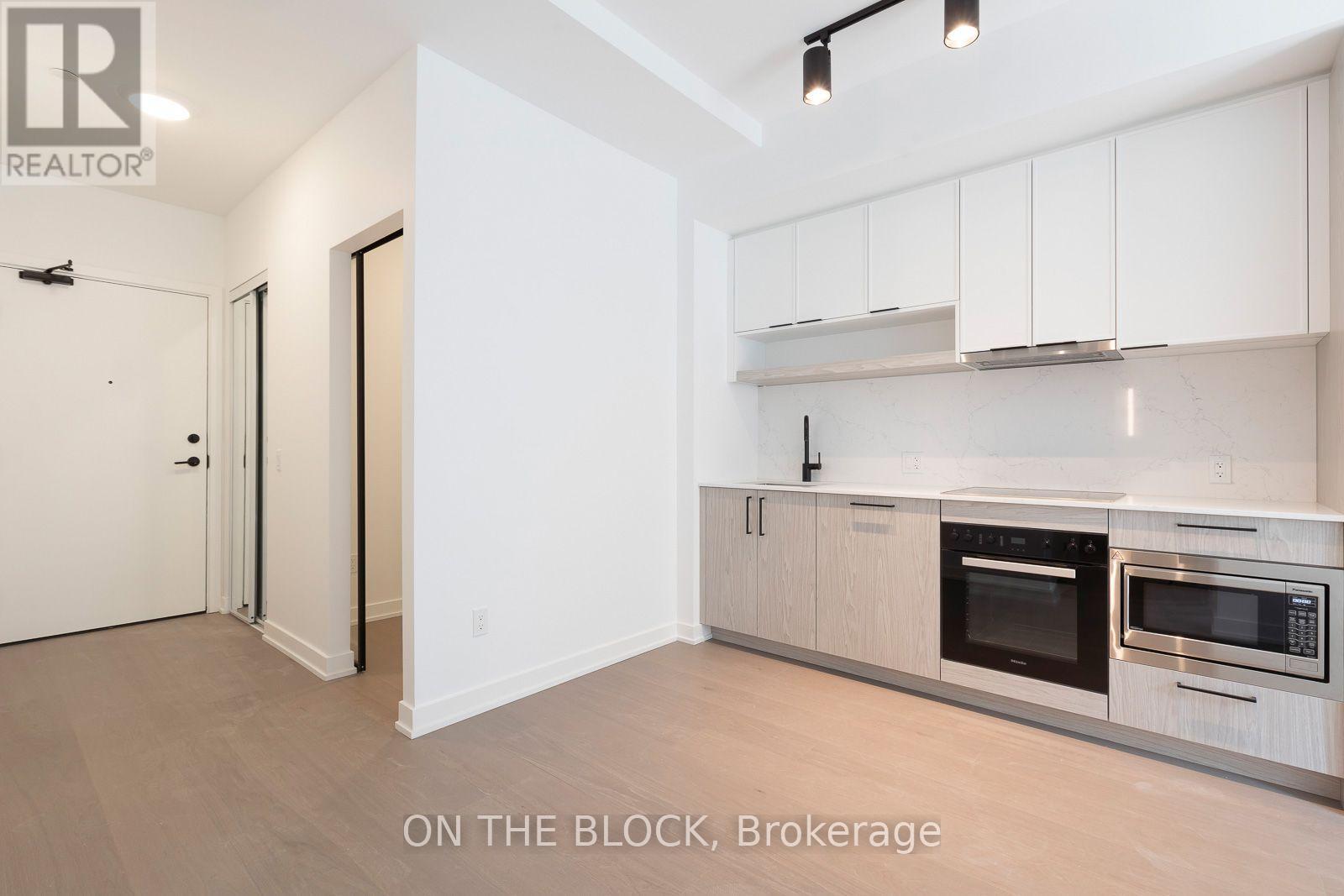 830 - 91 Montclair Avenue, Toronto, Ontario  M5P 0B1 - Photo 9 - C13647864