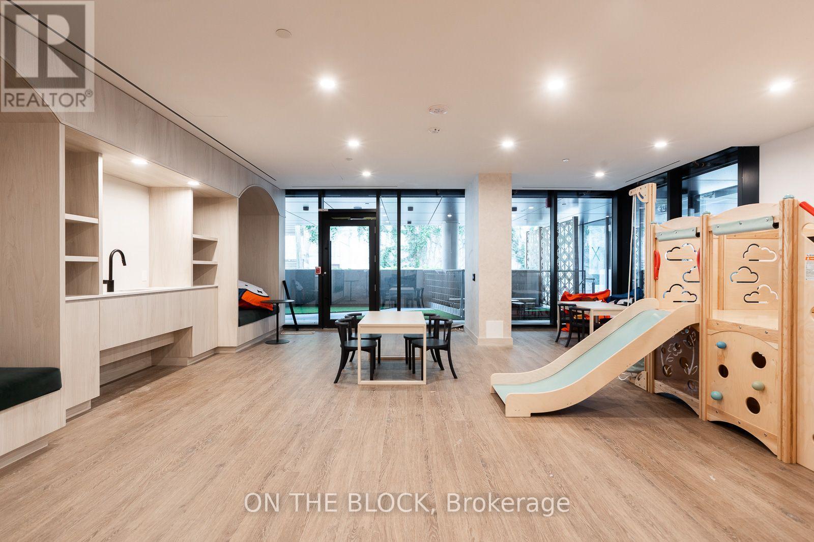 830 - 91 Montclair Avenue, Toronto, Ontario  M5P 0B1 - Photo 27 - C13647864