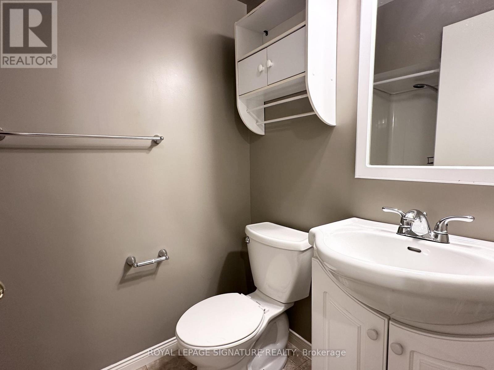 602 Gibney Crescent, Newmarket, Ontario  L3X 1Y3 - Photo 17 - N13658180