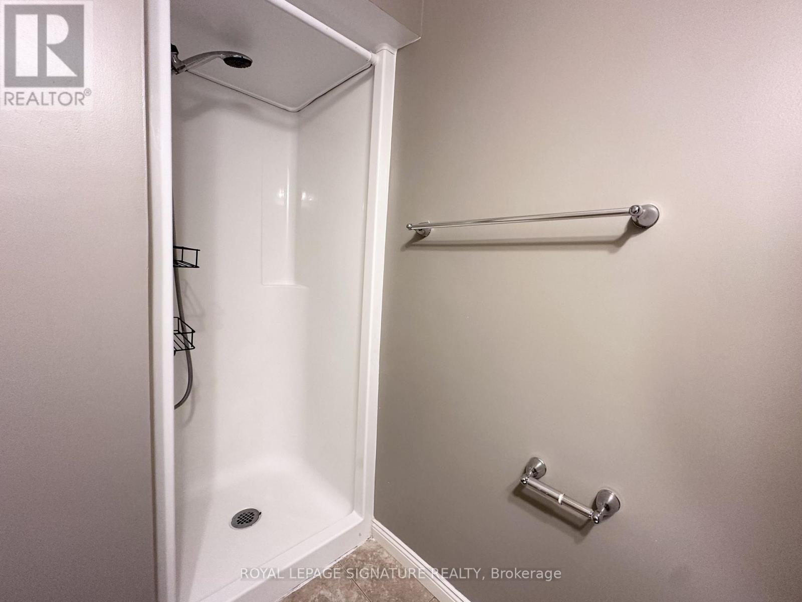602 Gibney Crescent, Newmarket, Ontario  L3X 1Y3 - Photo 16 - N13658180