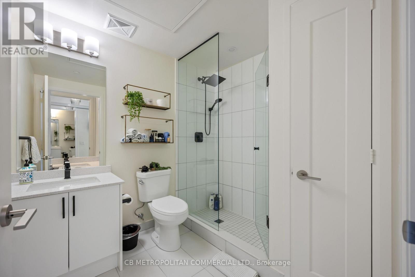 9000 Jane Street, Vaughan, Ontario L4K 0M6 - Photo 5 - N13658366