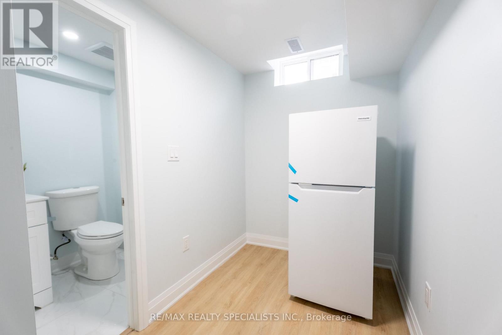 66 Banting Crescent, Brampton, Ontario  L6Y 2K9 - Photo 39 - W13657422