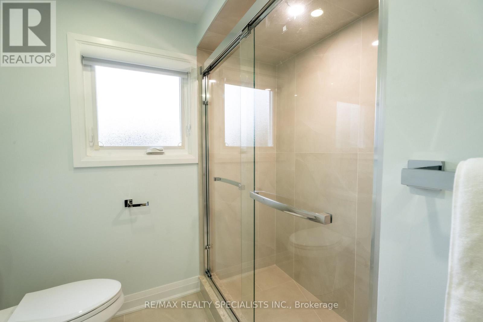 66 Banting Crescent, Brampton, Ontario  L6Y 2K9 - Photo 32 - W13657422